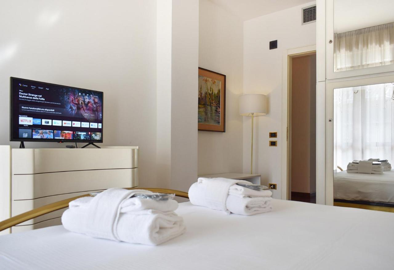 Tito Livio Deluxe Accommodation Padua Exteriör bild